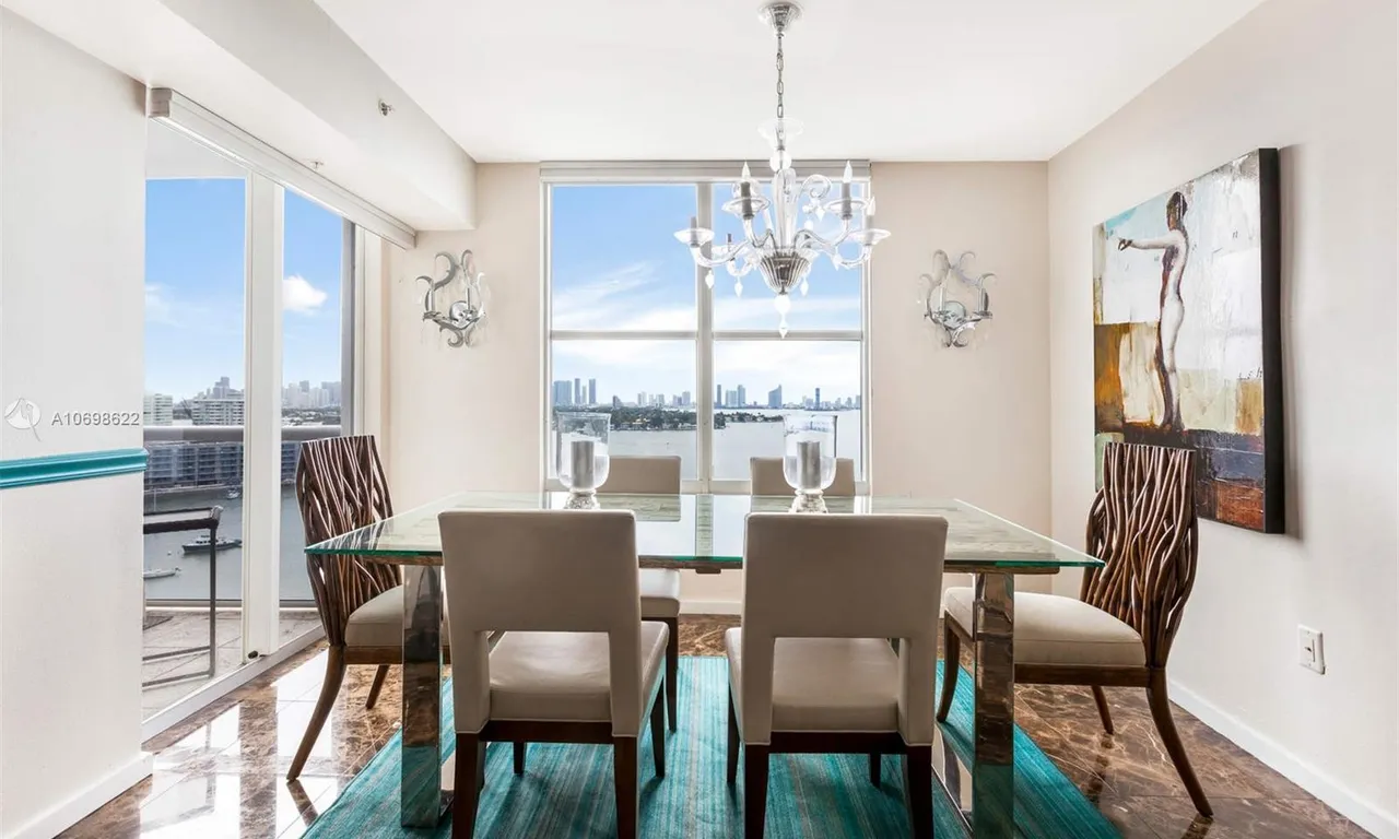 1800 Sunset Harbour # 1612, Miami Beach FL 33139