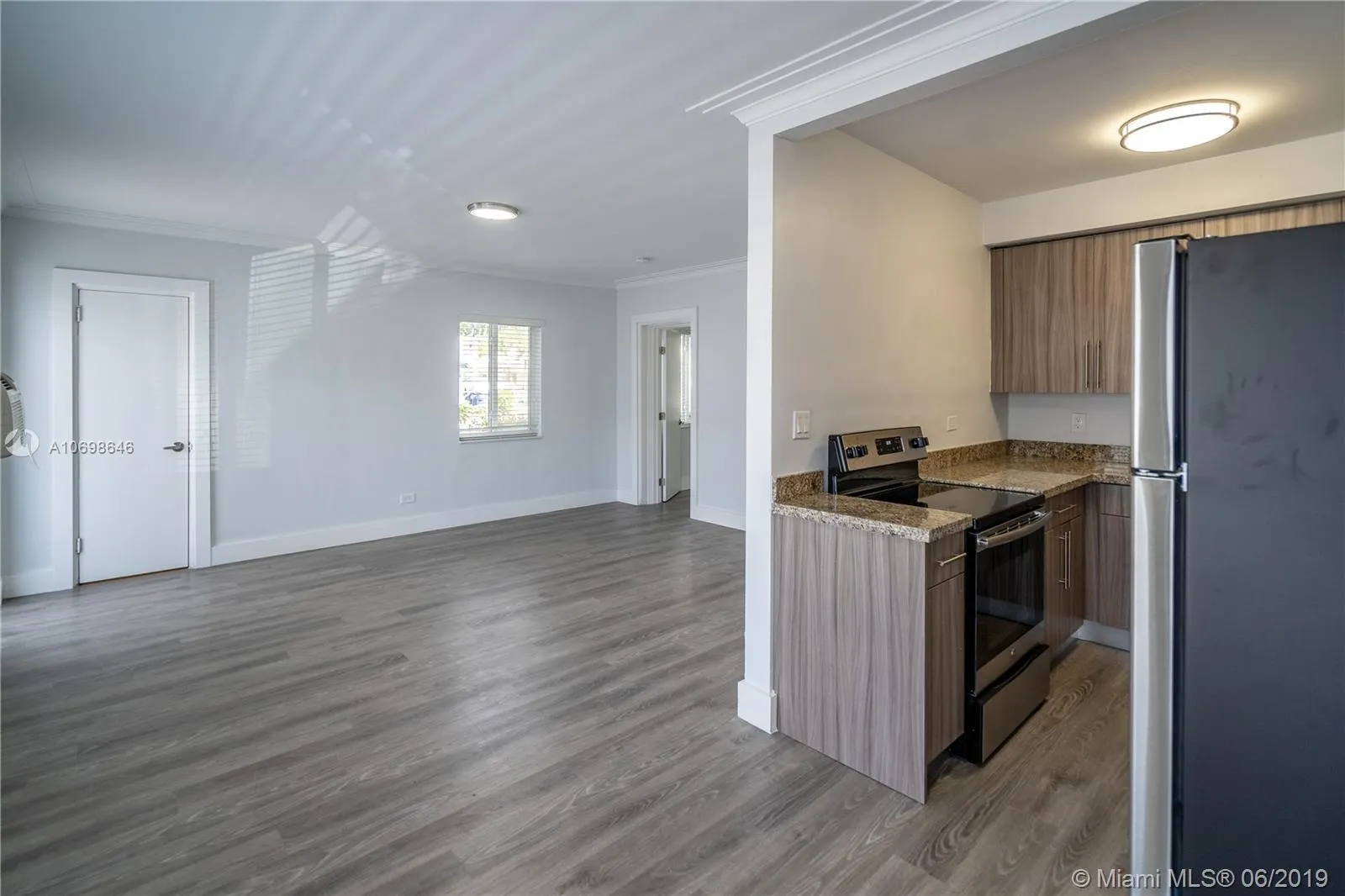 345 85th St, Miami Beach FL 33141