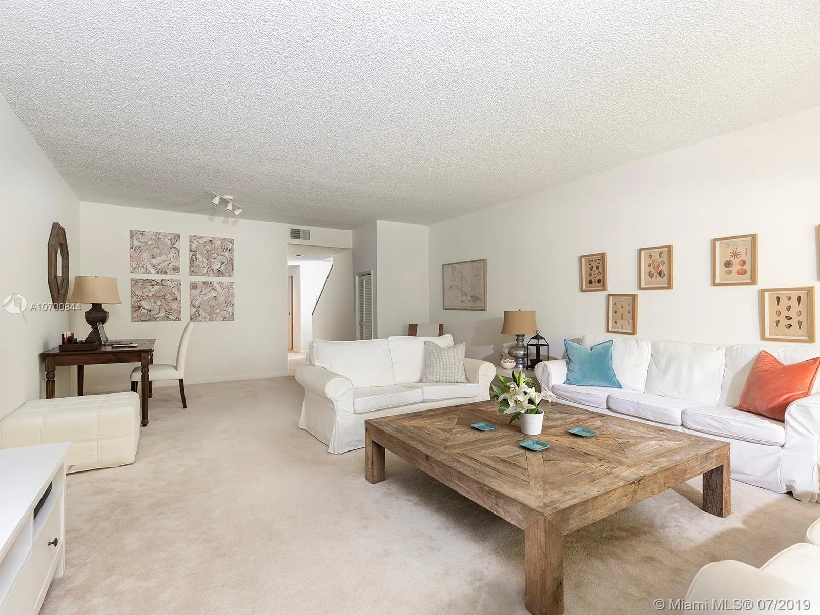 2600 Cardena St # 7, Coral Gables FL 33134