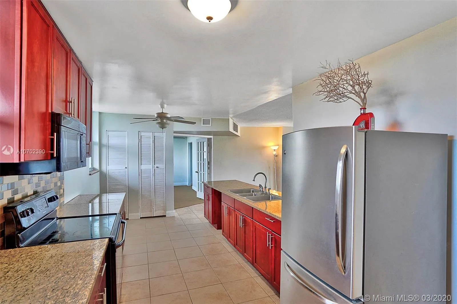 3703 NE 166th St # 602, North Miami Beach FL 33160