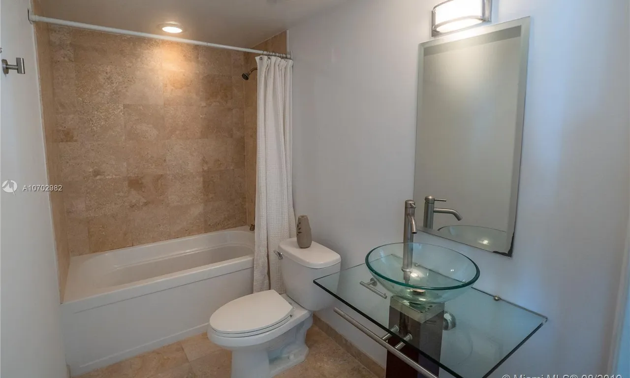 350 S Miami Ave # 2714, Miami FL 33130