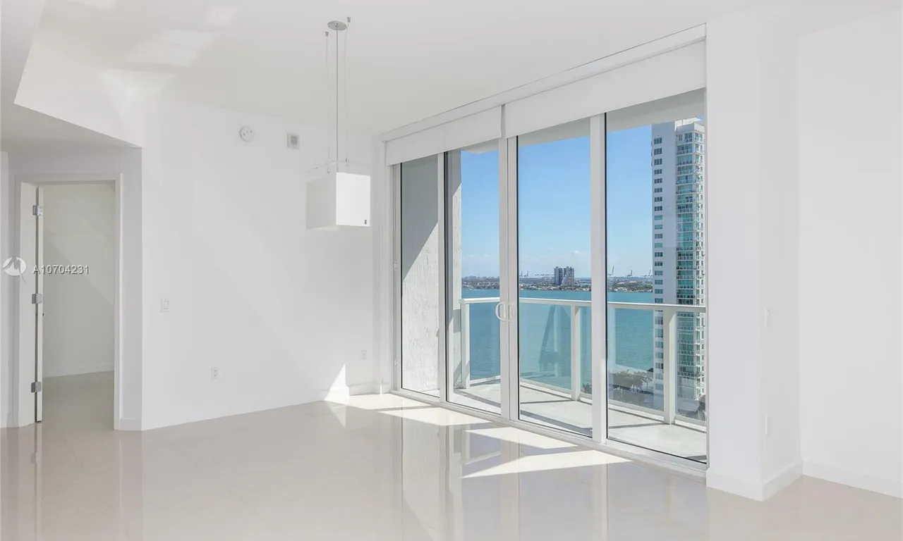 601 NE 27th St, Miami FL 33137
