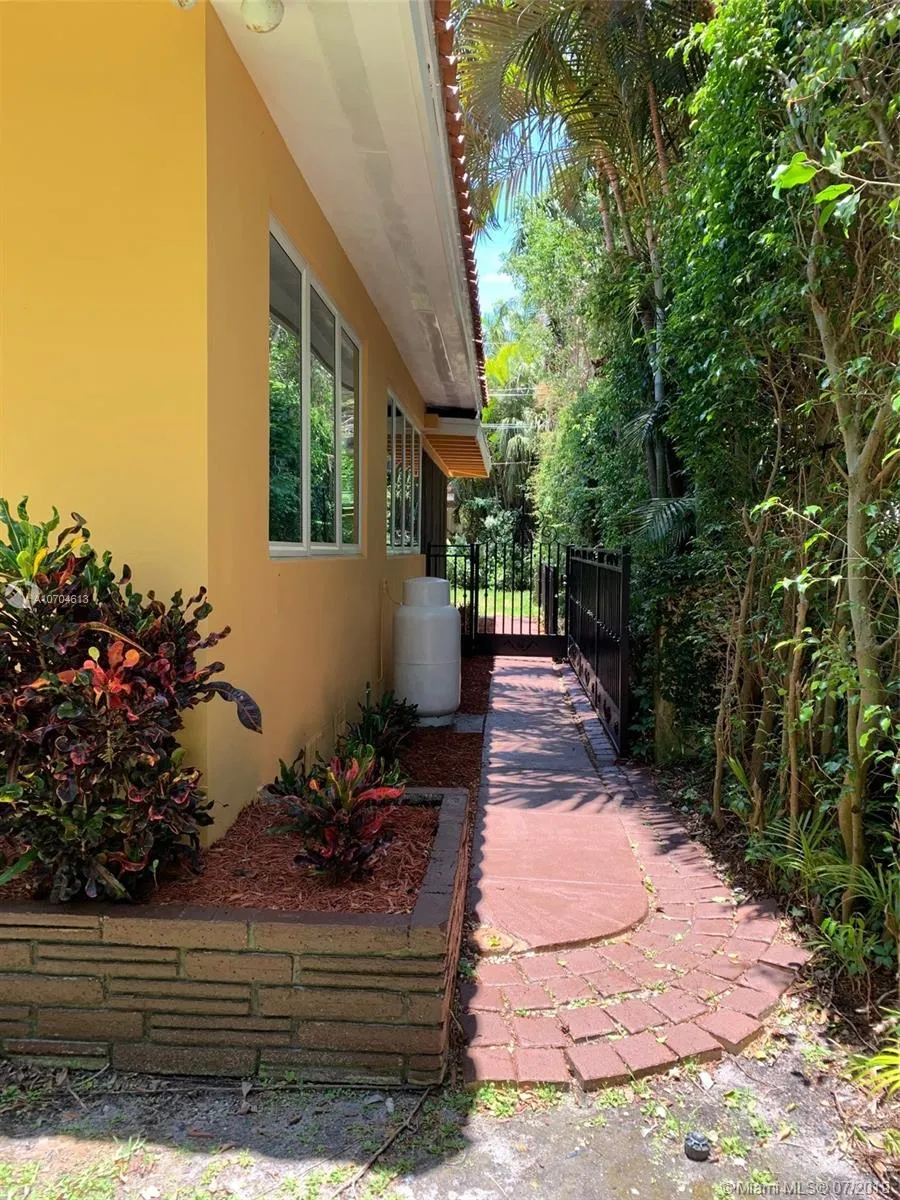 600 San Antonio Ave # 0, Coral Gables FL 33146