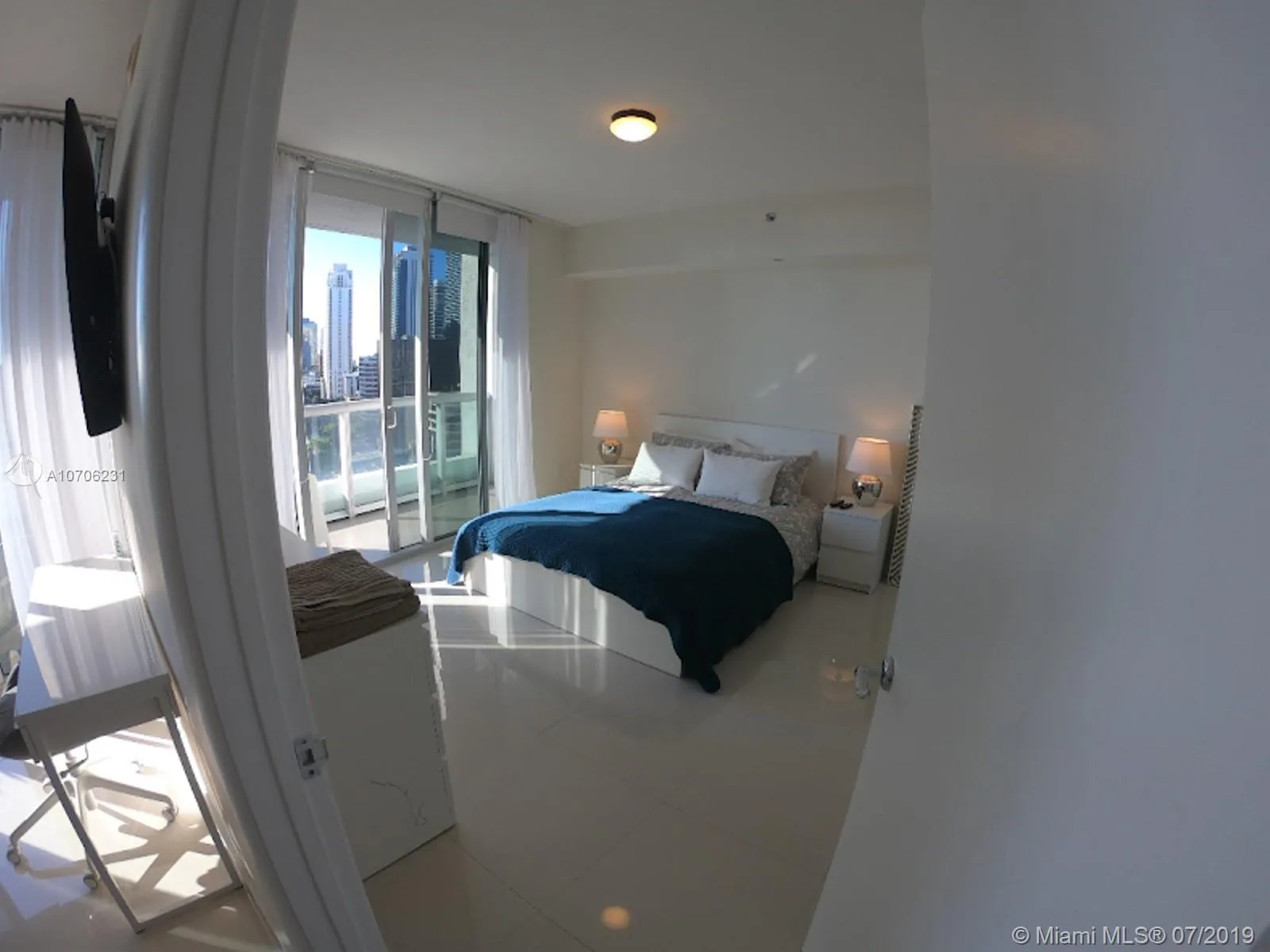 485 Brickell Ave # 1609, Miami FL 33131