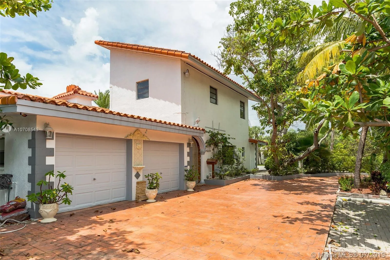210 NE 107th St, Miami Shores FL 33161