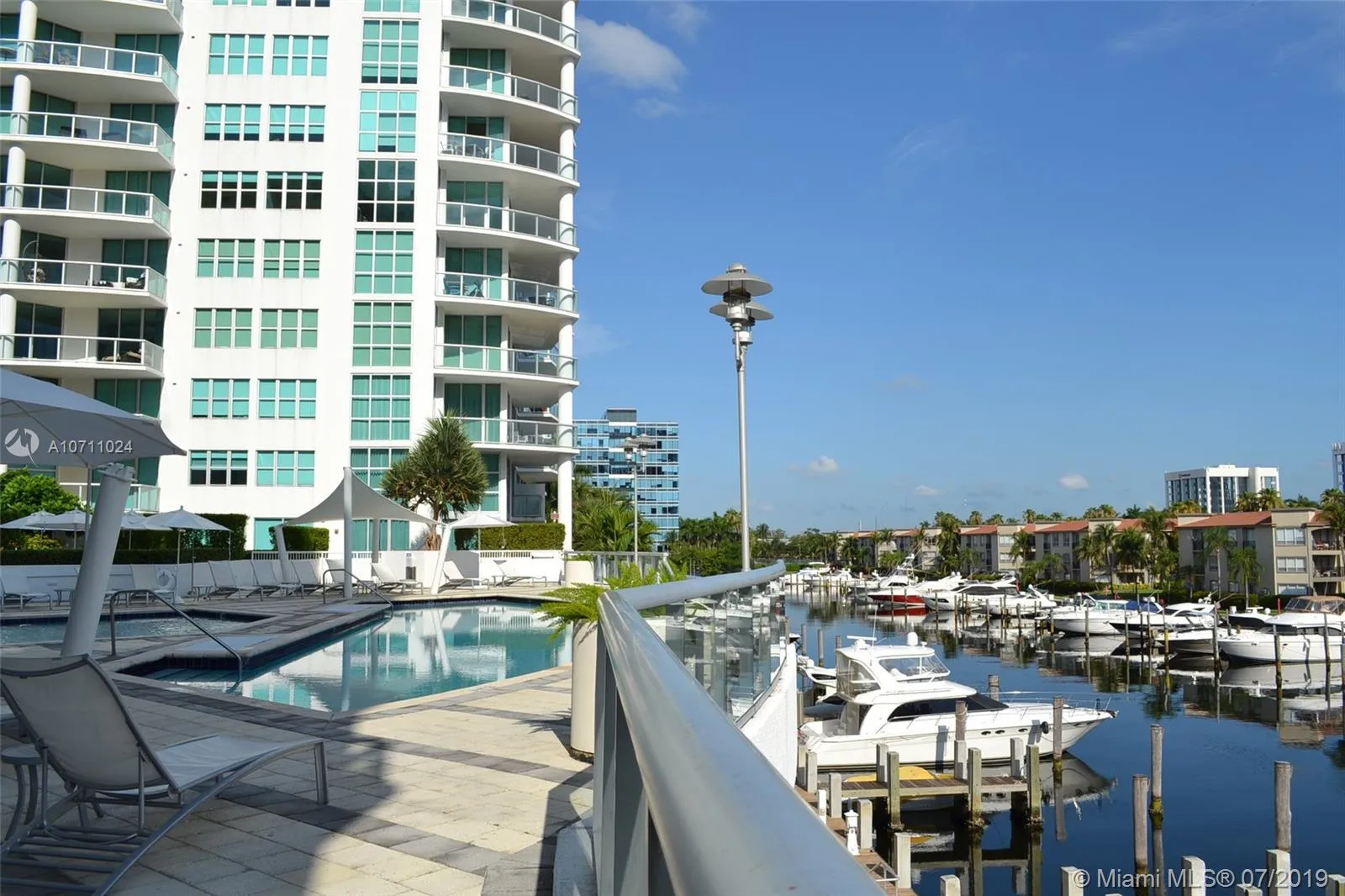 3131 NE 188th St # 507, Aventura FL 33180