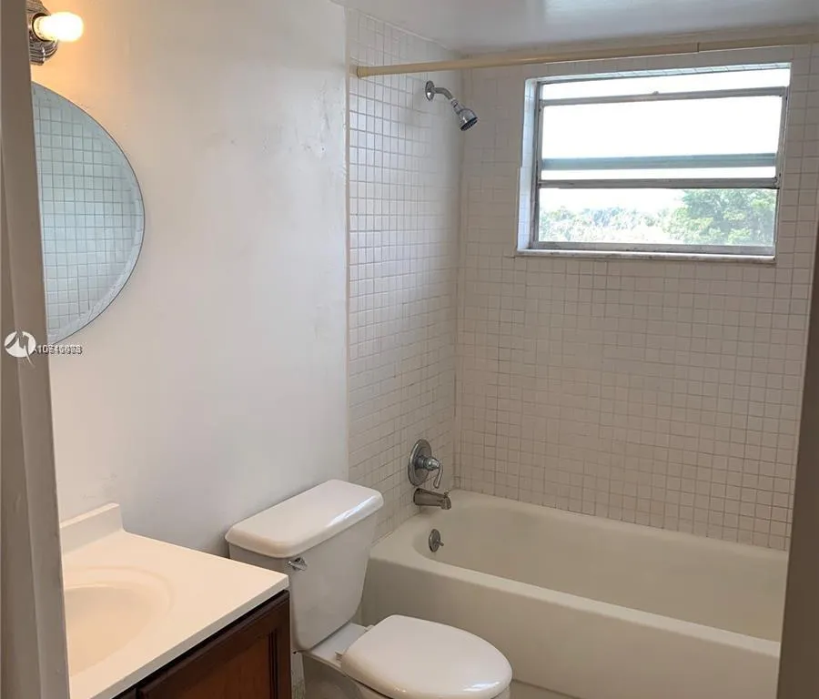 1230 NE 139th St # 405, North Miami FL 33161