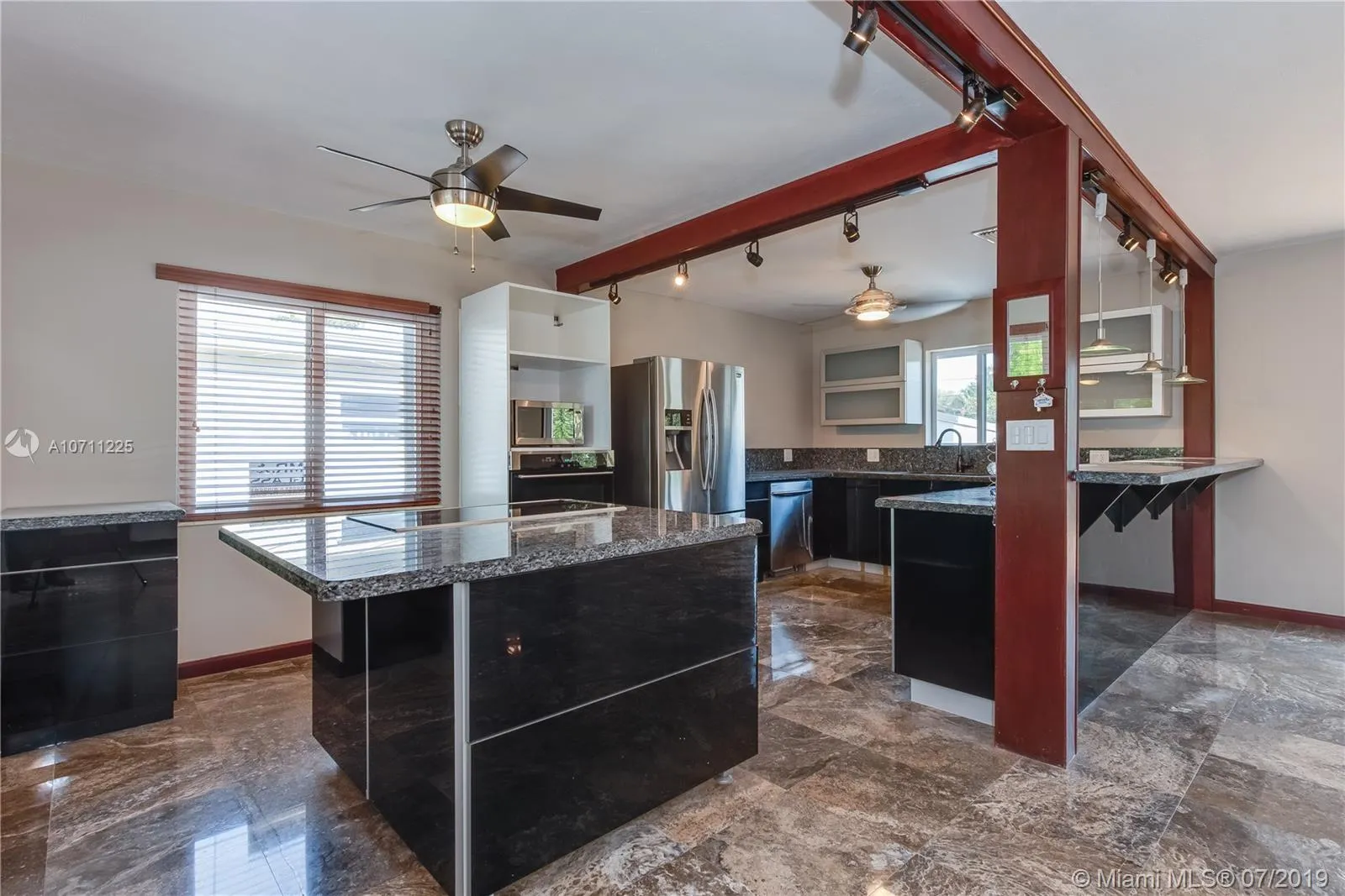 1923 Dewey St, Hollywood FL 33020