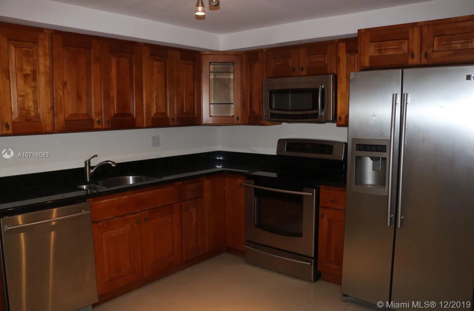 210 174th St # 305, Sunny Isles Beach FL 33160