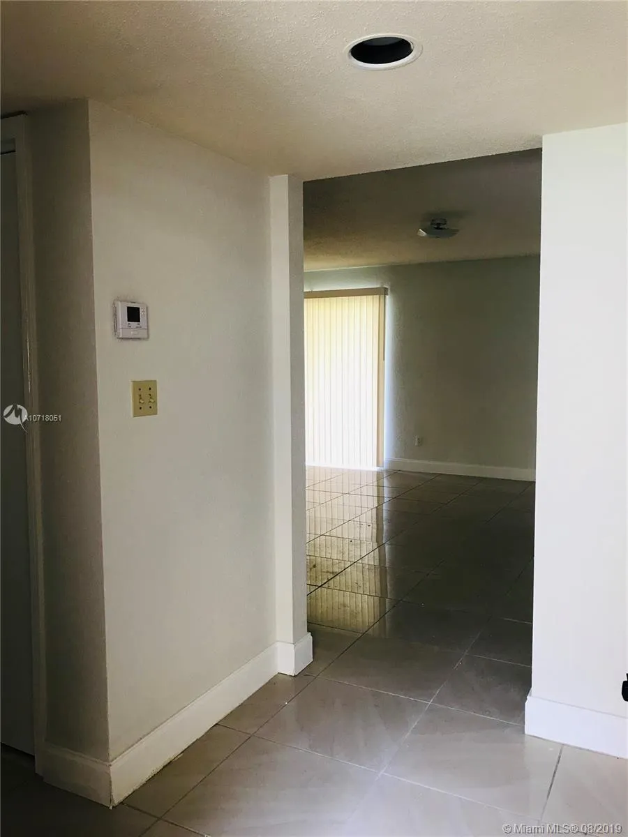 915 Riverside Dr # 513, Coral Springs FL 33071