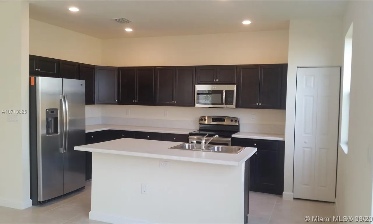 25348 SW 116th Ave, Homestead FL 33032