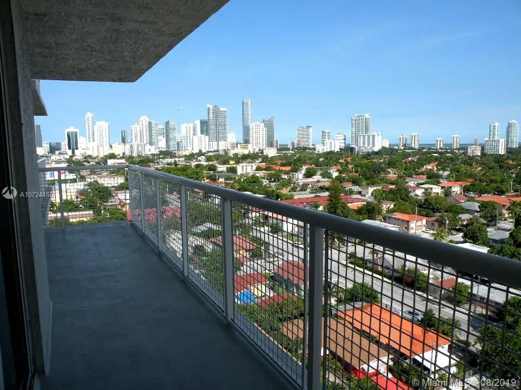 1 bedroom 1 bath for sale at 900 SW 8th St # 1410, Miami FL 33130