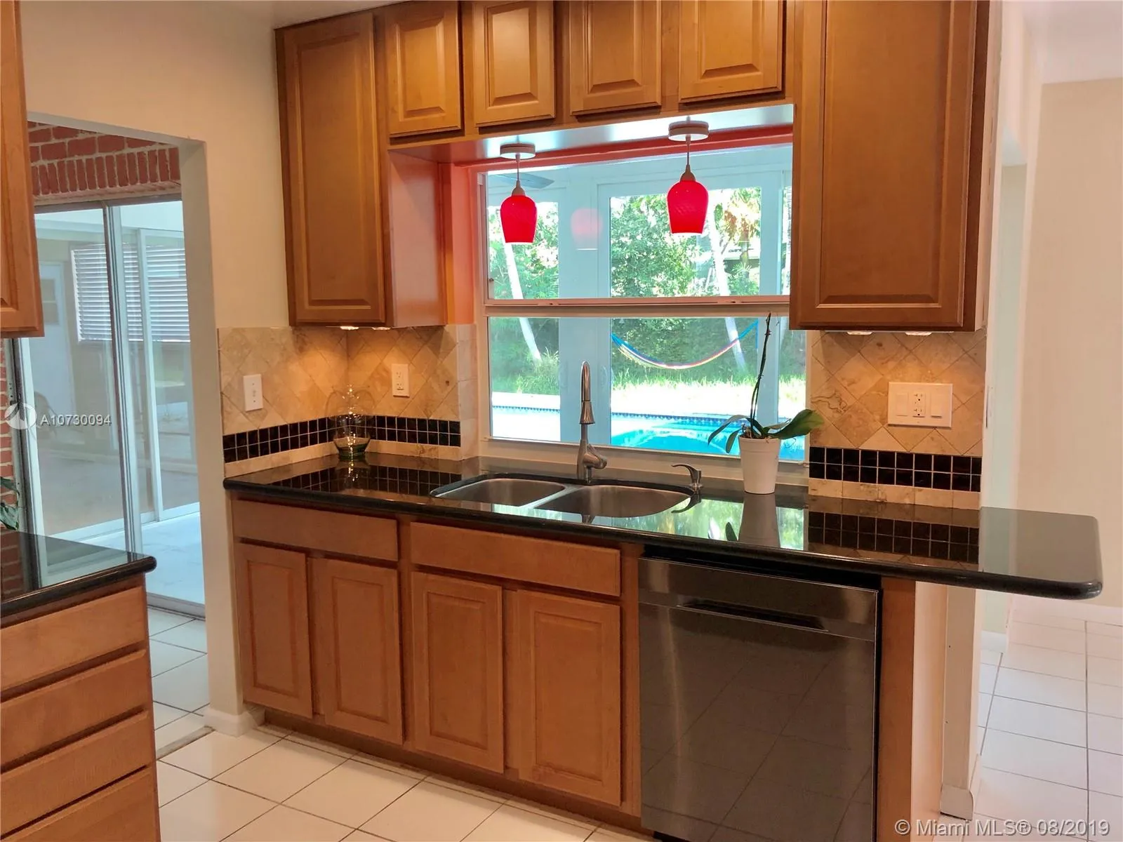 2031 NW 32nd St, Oakland Park FL 33309