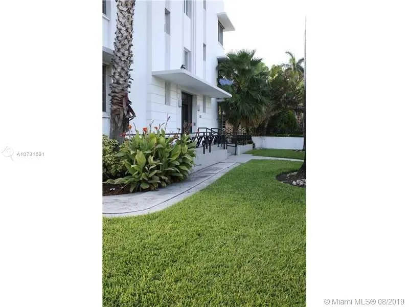 1 bath for sale at 820 Euclid Ave # 106, Miami Beach FL 33139