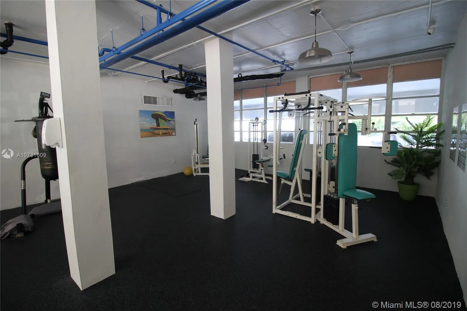 2016 Bay Dr # 403, Miami Beach FL 33141