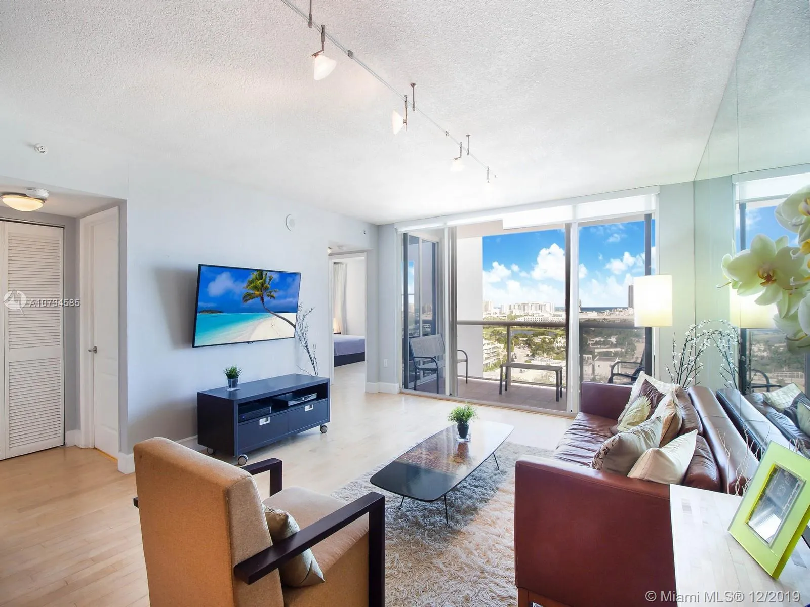 1800 Sunset Harbour Dr # 1815, Miami Beach FL 33139
