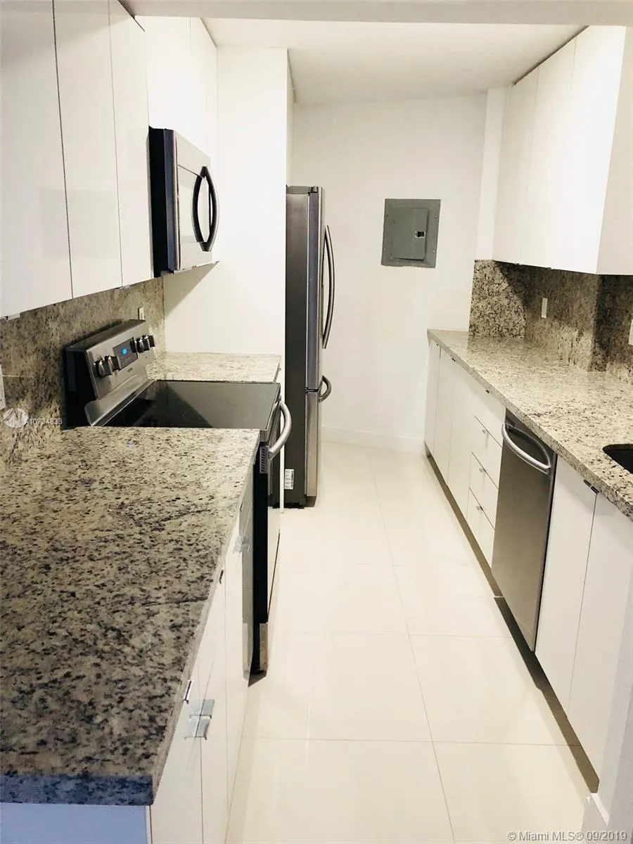 1881 Washington Ave # 11D, Miami Beach FL 33139