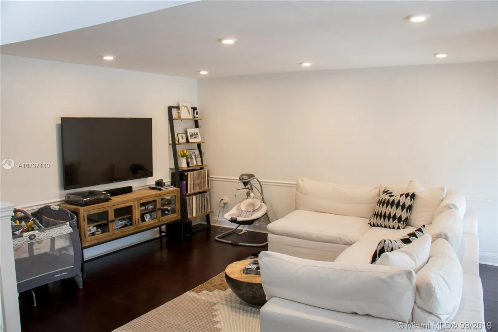 2 bedroom 1 bath for sale at 11429 SW 132nd Pl # 2, Miami FL 33186