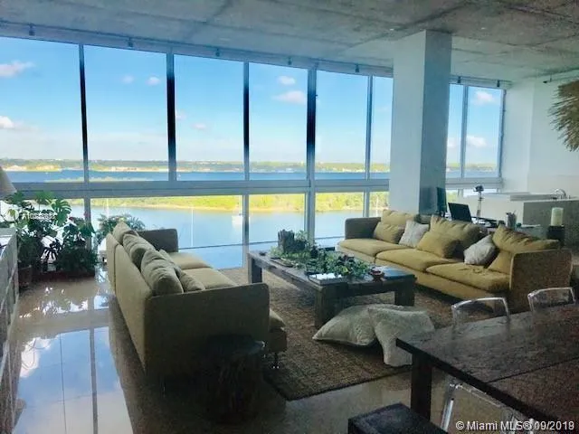 2 bedroom 2 bath for rent at 7934 West Dr # 805, North Bay Village FL 33141