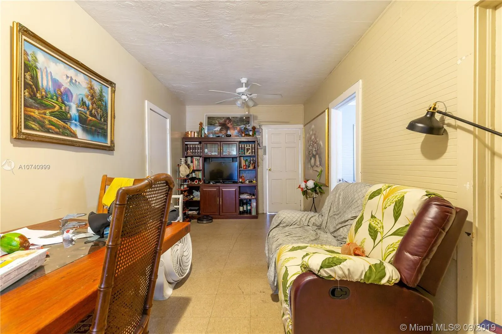 8016 NW 9th Ave, Miami FL 33150