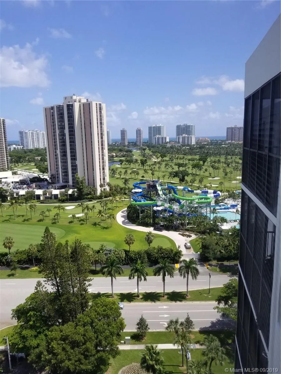 20100 W Country Club Dr # 03, Aventura FL 33180
