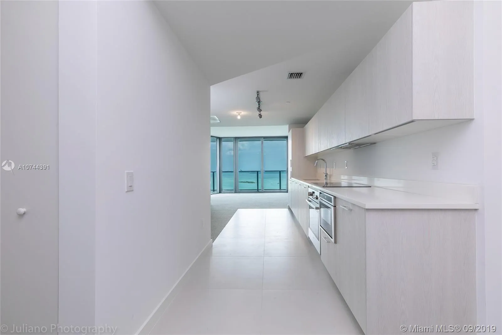 501 NE 31st St # 3801, Miami FL 33137