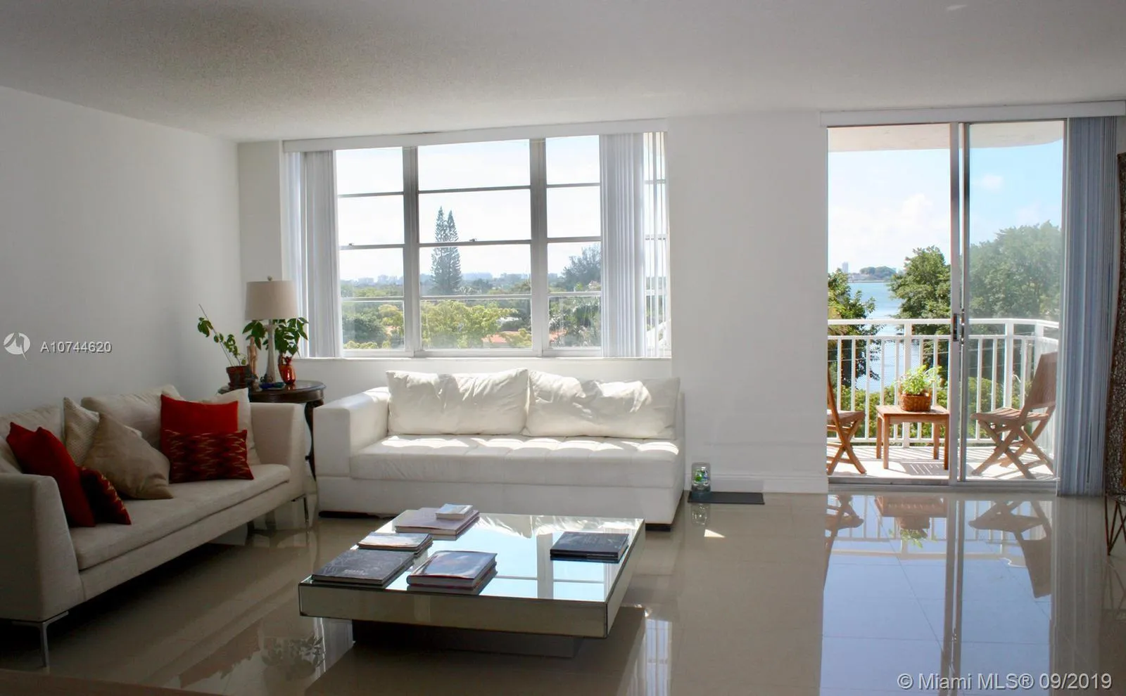 2 bedroom 2 bath for sale at 2150 Sans Souci Blvd # C502, North Miami FL 33181