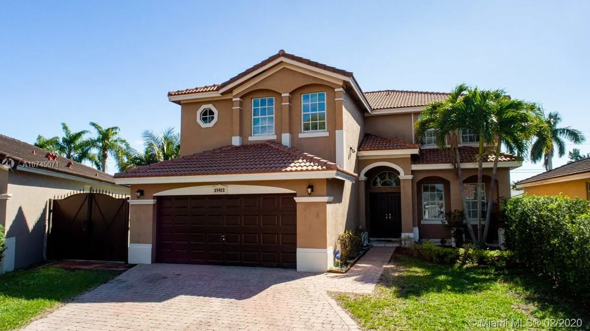 15422 SW 41st Ter, Miami FL 33185