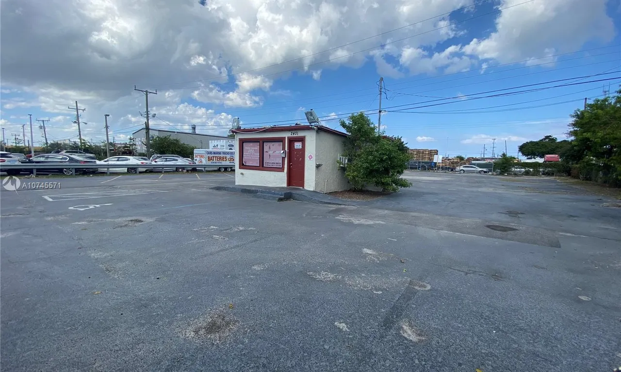 2401 S State Road 7, West Park FL 33023