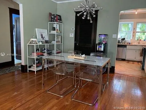 46 NE 43rd St, Miami FL 33137