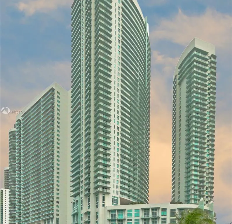 2 bedroom 2 bath for sale at 1900 N Bayshore Dr # 1401, Miami FL 33132