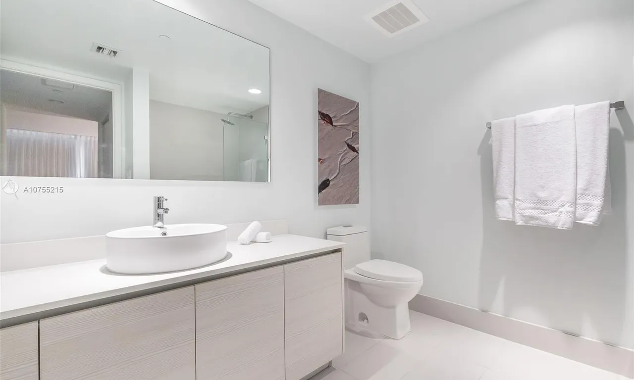 2602 E Hallandale Beach Blvd # R2210, Hallandale Beach FL 33009