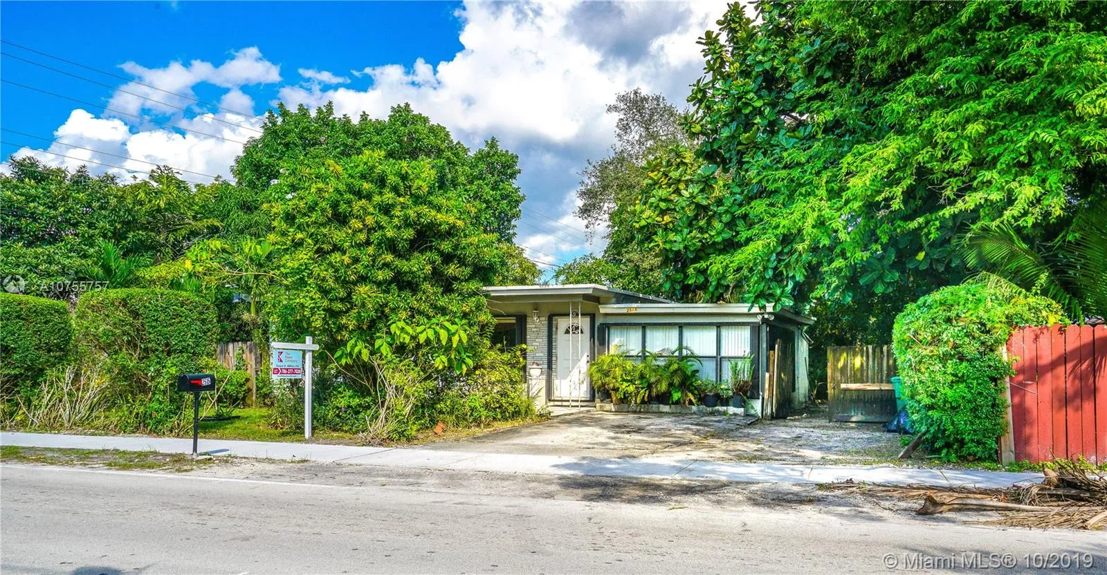 2515 SW 62nd Ave, Miramar FL 33023