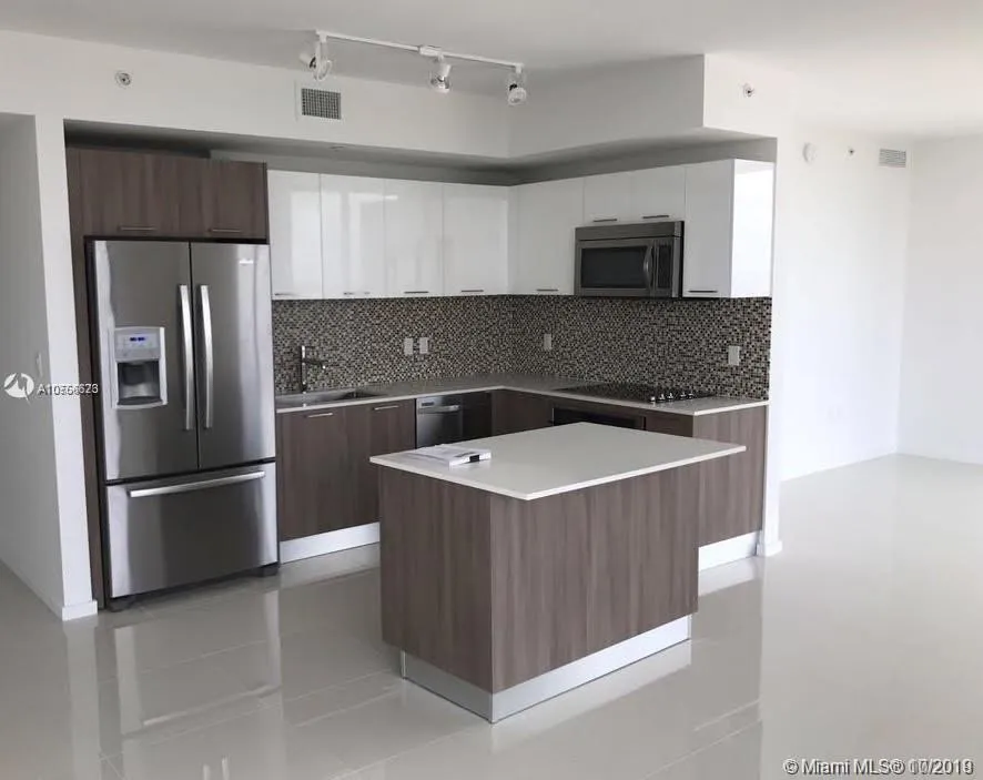 5300 Paseo Blvd # 1803, Doral FL 33166