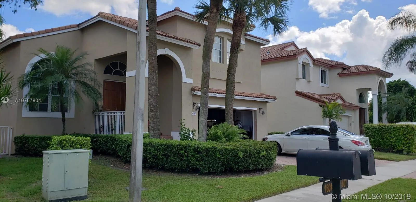 1607 SW 157th Ave, Pembroke Pines FL 33027