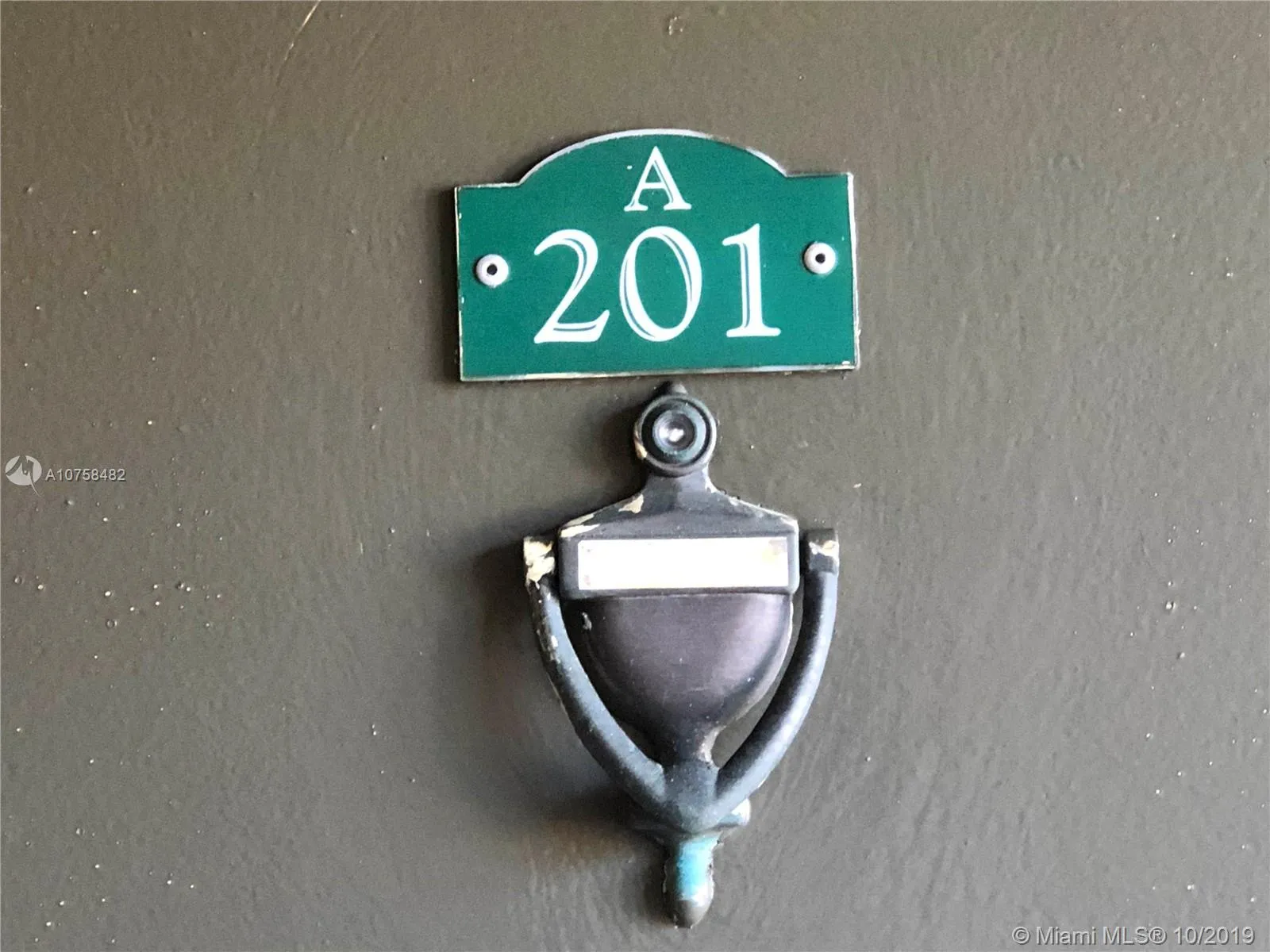 7969 SW 104th St # A, Miami FL 33156