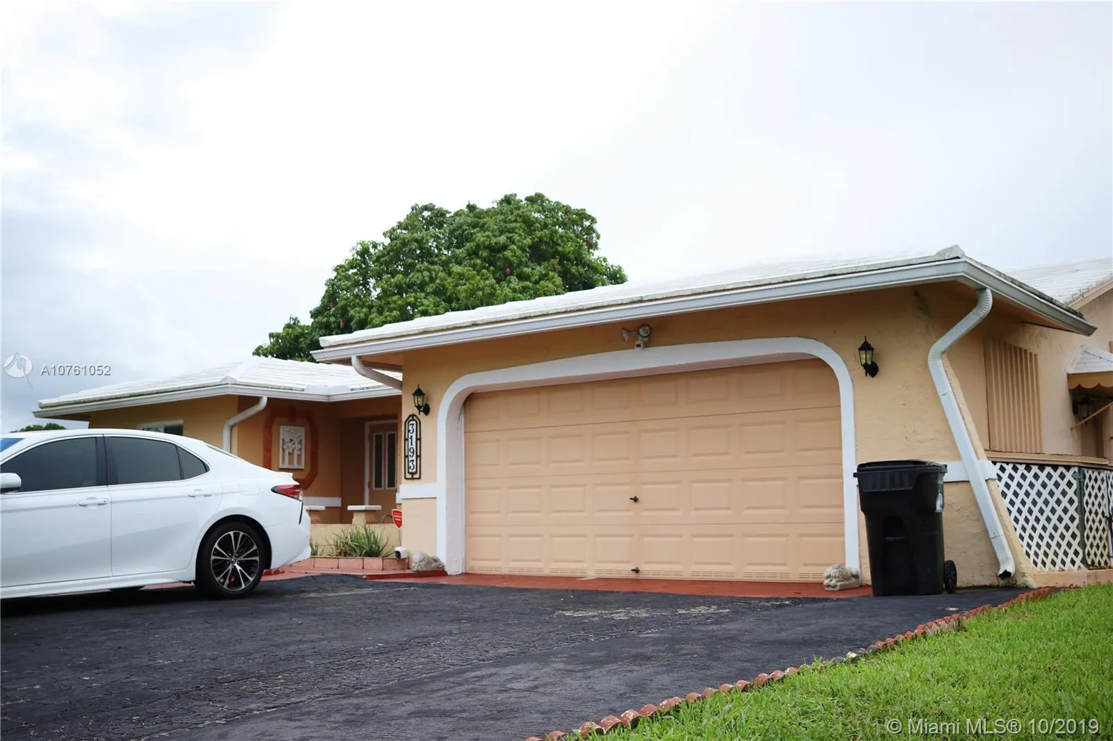 3193 NW 65th Dr, Fort Lauderdale FL 33309