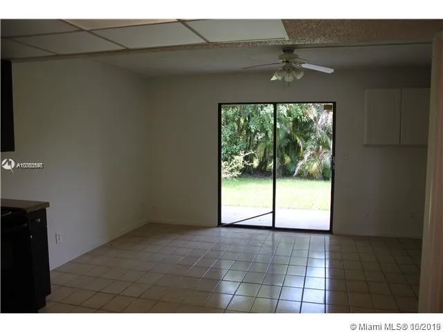 643 N University Dr # 19, Plantation FL 33324