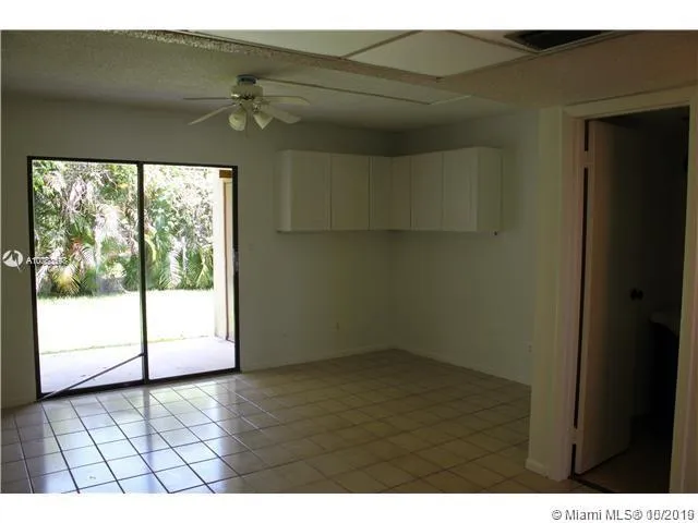 643 N University Dr # 19, Plantation FL 33324