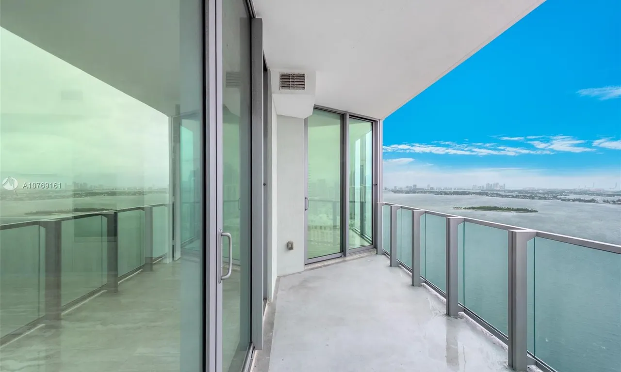 2900 NE 7th Ave # 2909, Miami FL 33137