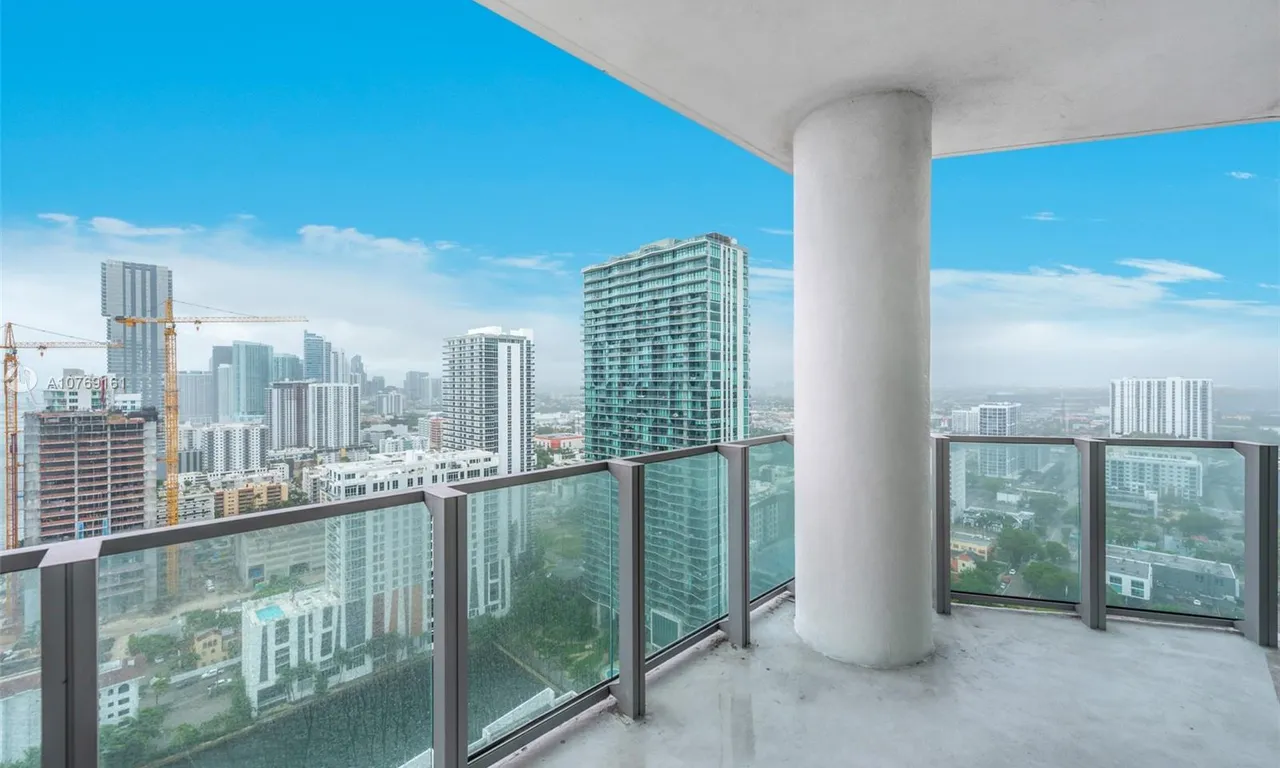 2900 NE 7th Ave # 2909, Miami FL 33137