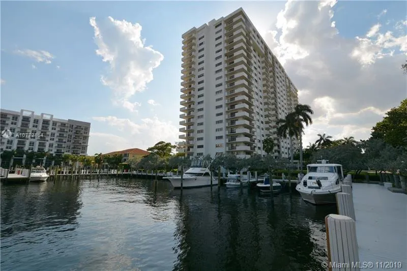 3200 N Port Royale Dr N # 210, Fort Lauderdale FL 33308