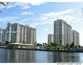1 bedroom 2 bath for sale at 1865 S Ocean Dr # 20K, Hallandale Beach FL 33009