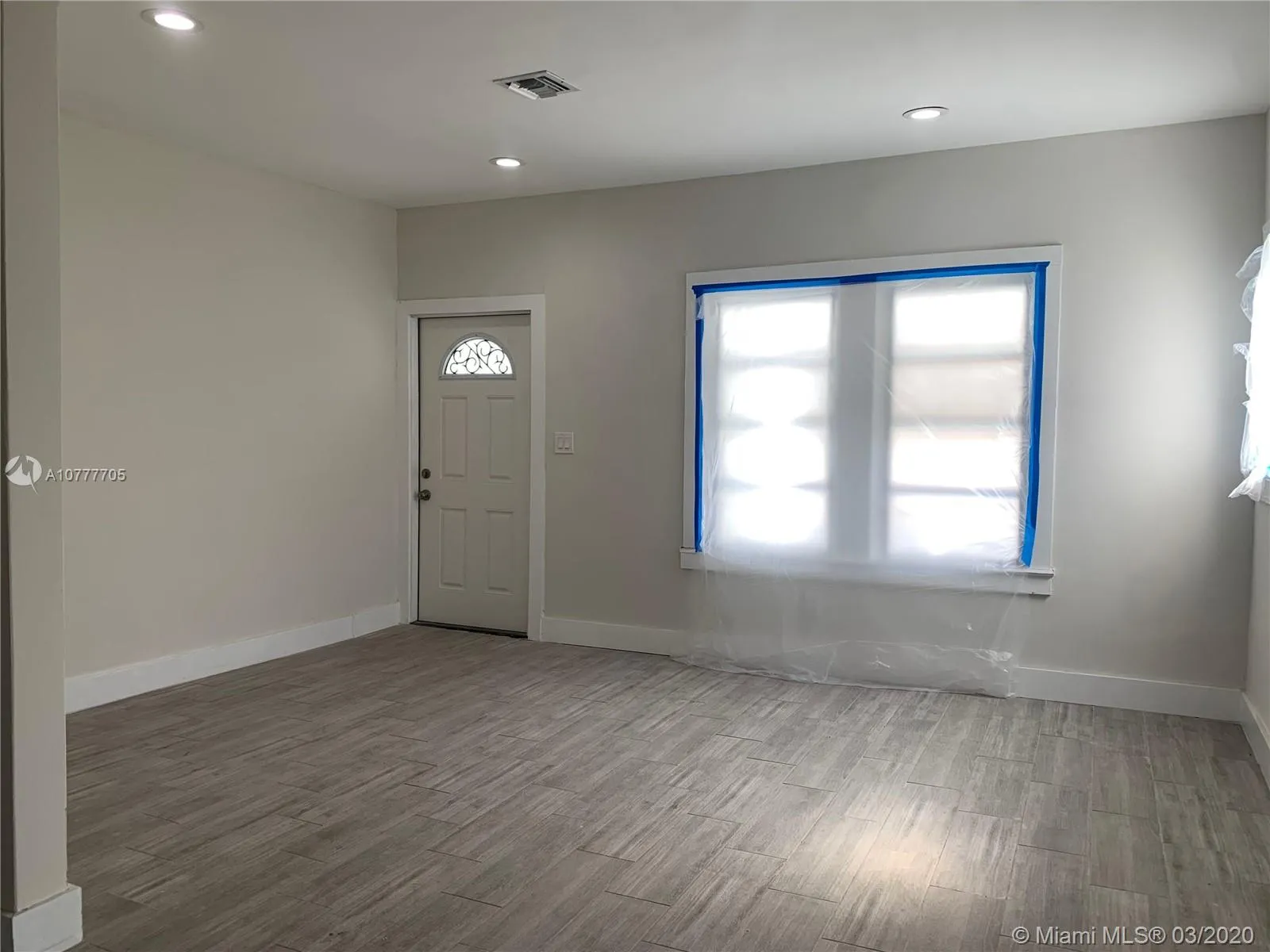 315 NW 50th St, Miami FL 33127