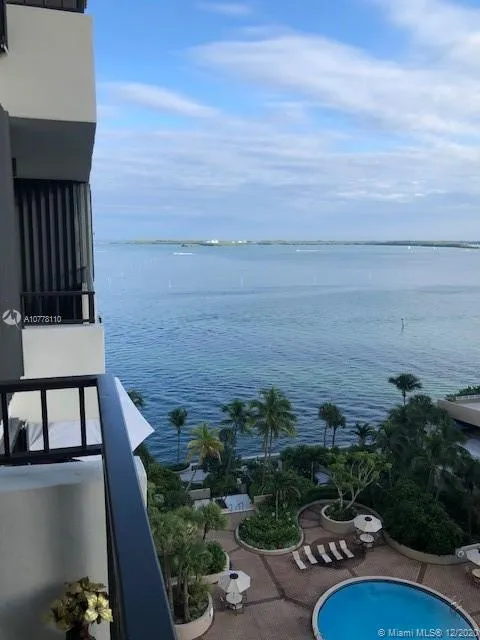 520 Brickell Key Drive, Miami FL 33131
