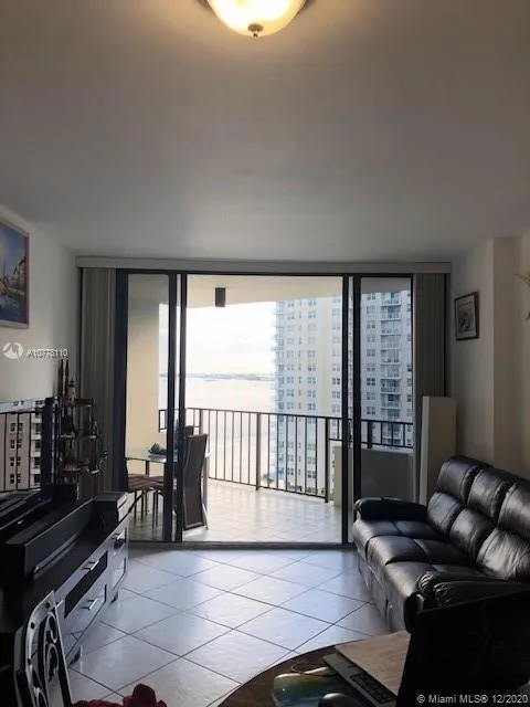 520 Brickell Key Drive, Miami FL 33131