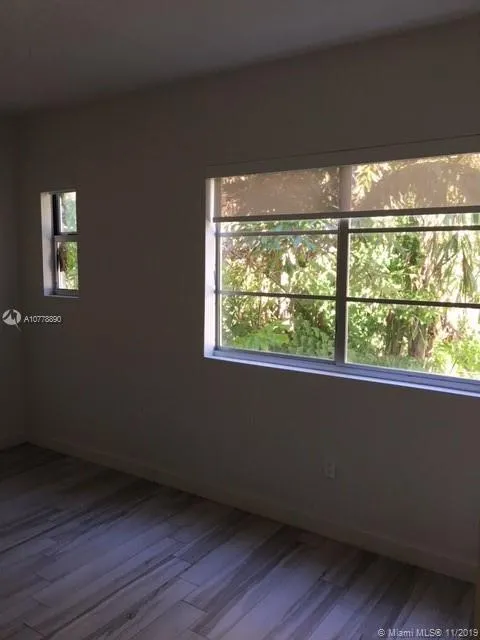 1 bedroom 1 bath for sale at 1560 Meridian Ave # 105, Miami Beach FL 33139