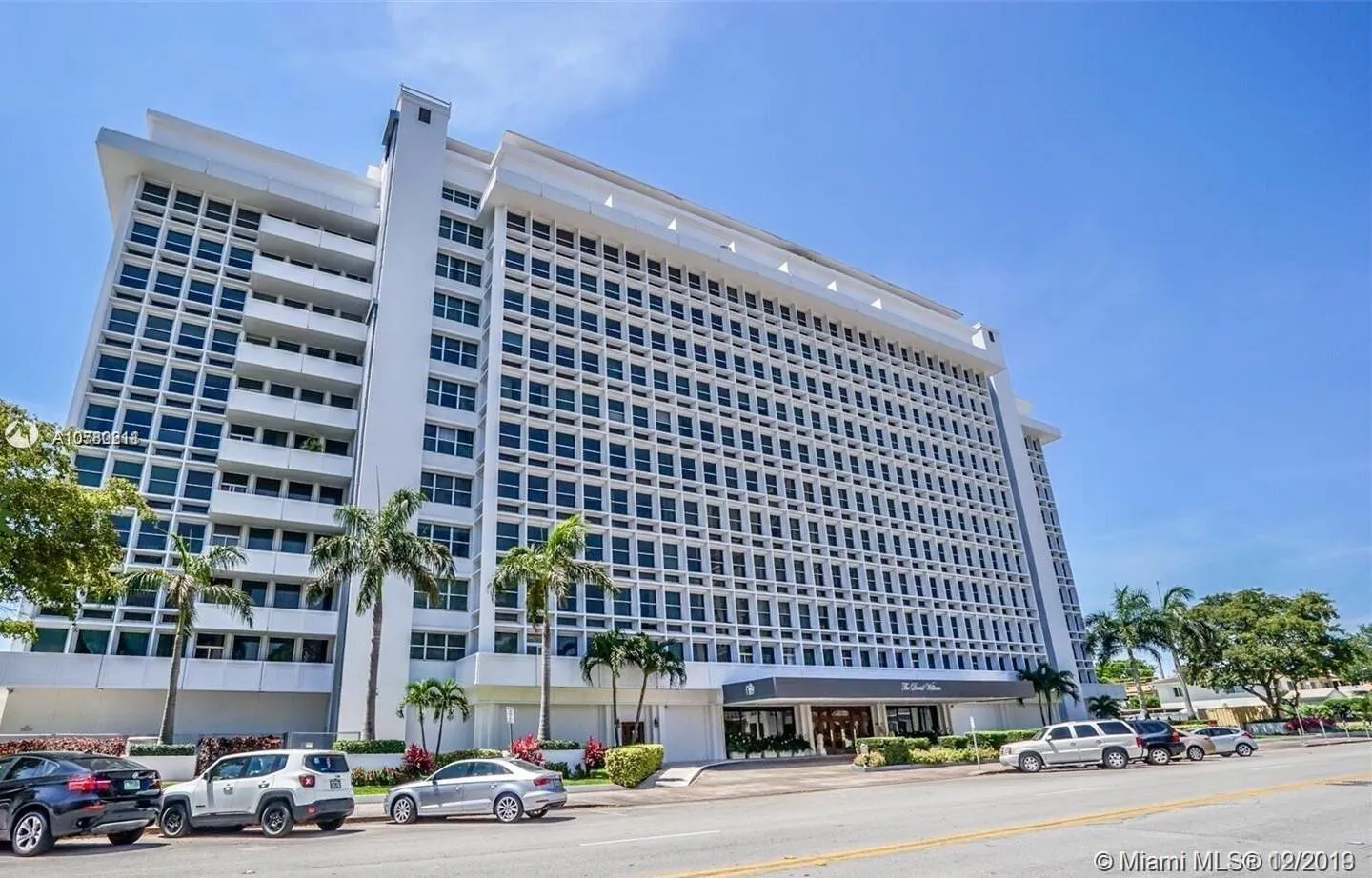 1 bedroom 1 bath for sale at 700 Biltmore Way # 409, Coral Gables FL 33134