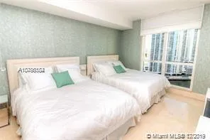 901 Brickell Key Blvd # 1807, Miami FL 33131