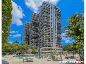 1 bedroom 1 bath for sale at 2333 Brickell Ave # 609, Miami FL 33129